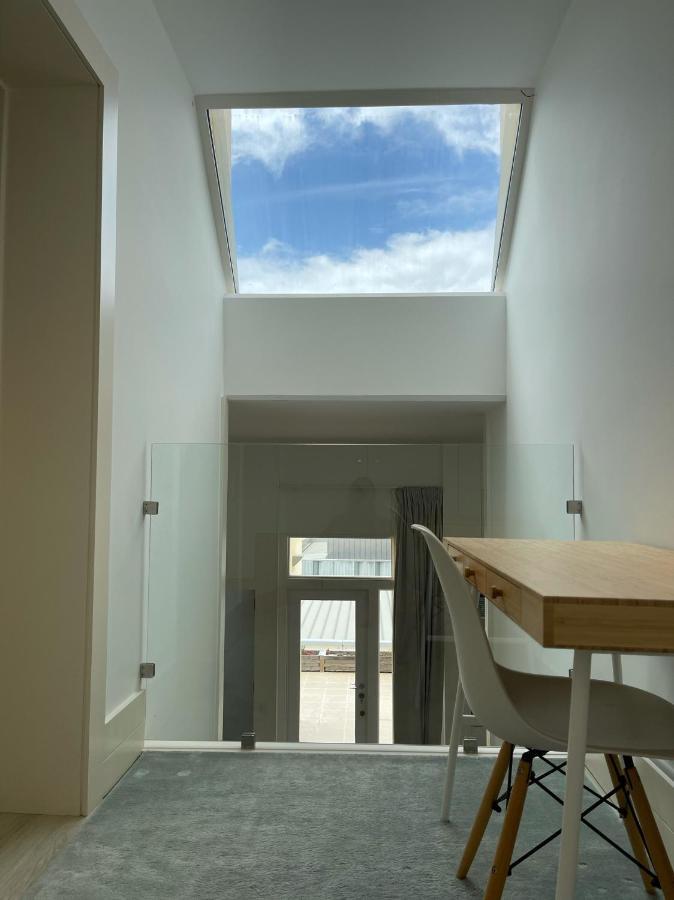 Beautiful Penthouse Apartment With Terrace - 4 Minute Walk To The Beach 트로이아 외부 사진