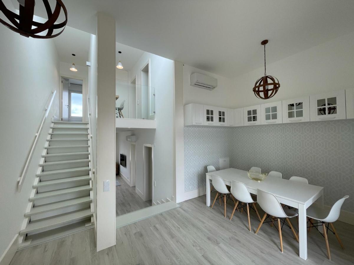 Beautiful Penthouse Apartment With Terrace - 4 Minute Walk To The Beach 트로이아 외부 사진
