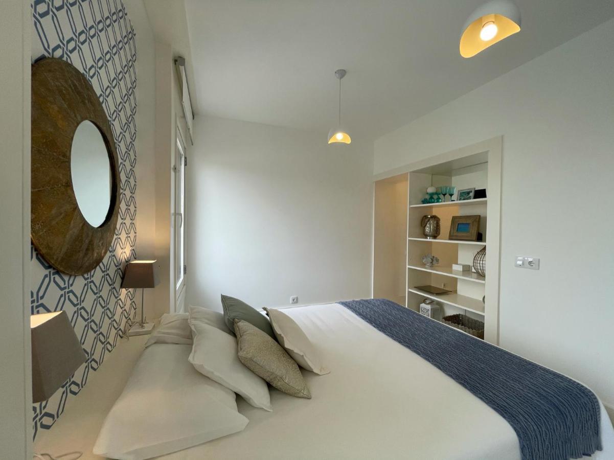 Beautiful Penthouse Apartment With Terrace - 4 Minute Walk To The Beach 트로이아 외부 사진